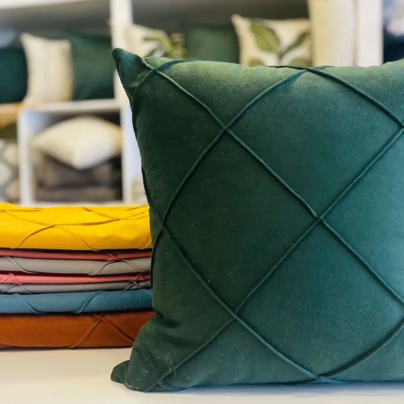 Capa Almofada Suede Drapeada Verde 45X45